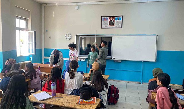 Erciş'te öğrencilere sağlık taraması yapıldı