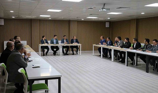 Erzincan Toplu Sera Bölgesi ve Tulum Peyniri Tesisi ile ilgili toplantı yapıldı