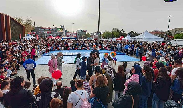 Erzincan'da Çocuk Şenliği düzenlendi