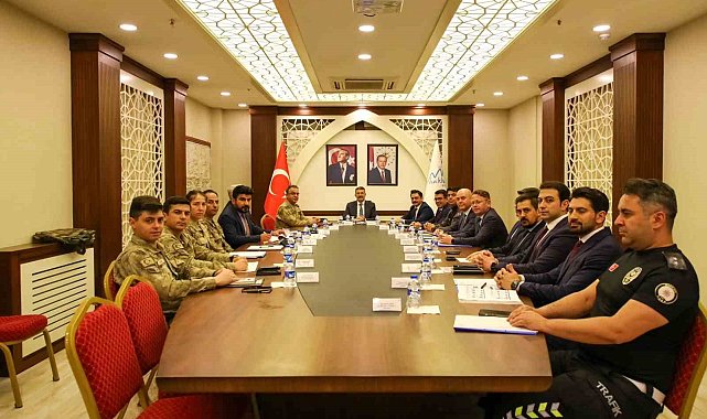 Hakkari'de çeşitli suçlardan aranan 113 kişi yakalandı