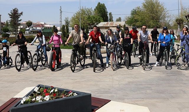 Iğdır'da bisiklet turu düzenlendi