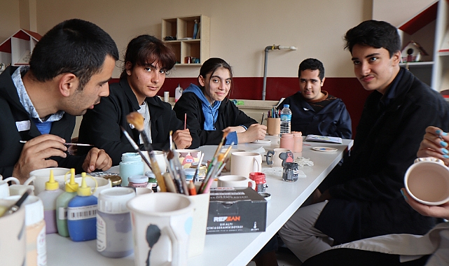 Iğdır'da özel öğrenciler becerilerini geliştiriyor