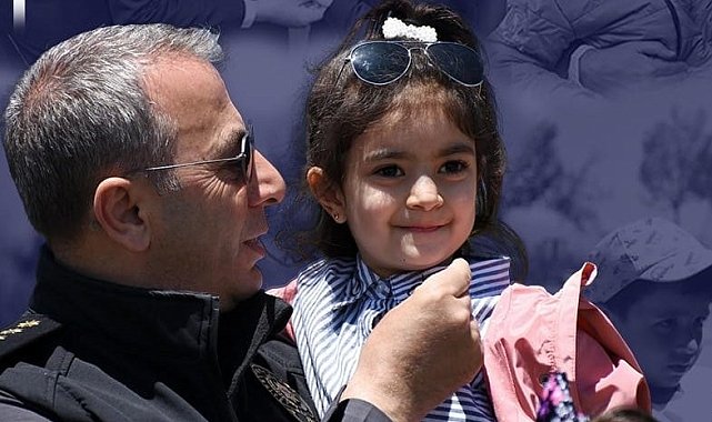 İl Emniyet Müdürü Kurt: "Kahraman bir milletin evlatları olarak ülkemizin yarınlarısınız"