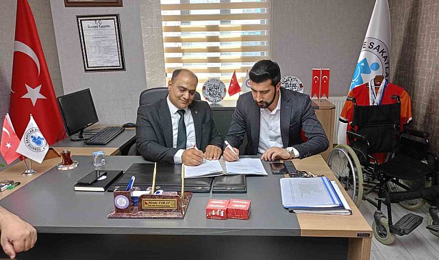 İşitme cihazları şirketi, Sakatlar Derneği Üyelerine destek için özel bir kampanya başlattı