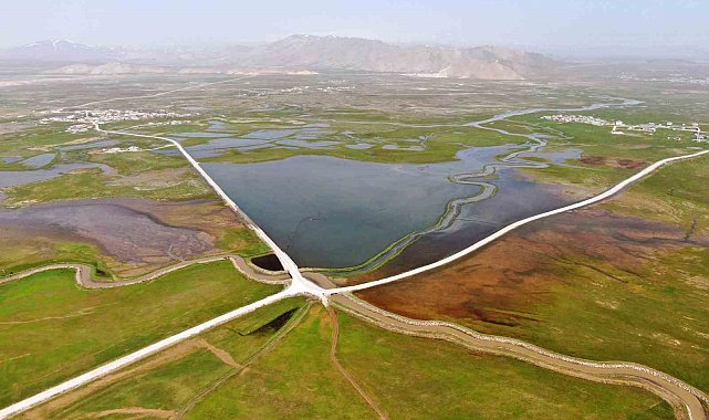 Kar suları eridi ovanın büyük bölümü sular altına kaldı