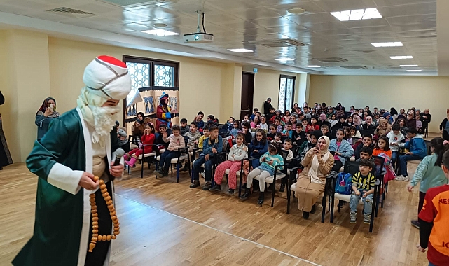 Kars'ta çocukların Ramazan eğlencesi