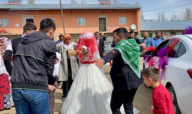 Kars’ta düğün sezonu başladı