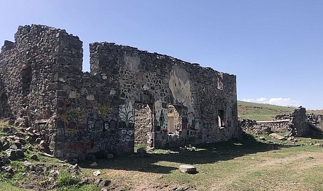 Kars'ta Malakanların izleri yok oluyor