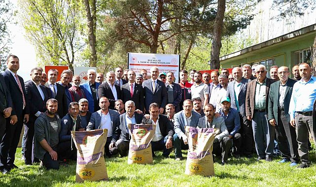 Muşlu çiftçilere 100 ton korunga tohumu dağıtıldı