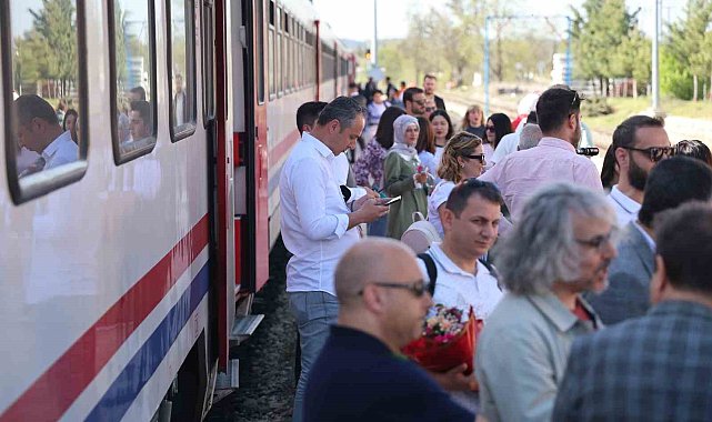 Turistik Diyarbakır Ekspresi Elazığ'da