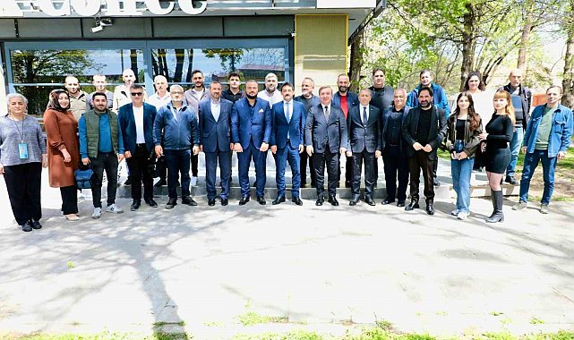 Vali Aydoğdu gazetecilerle bir araya geldi