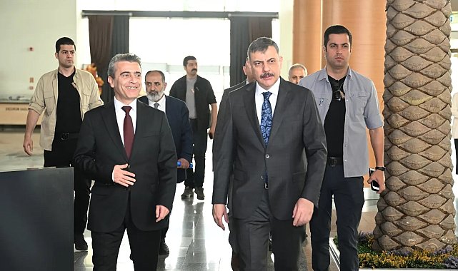 Vali Çiftçi'ye sağlık hizmetleri brifingi