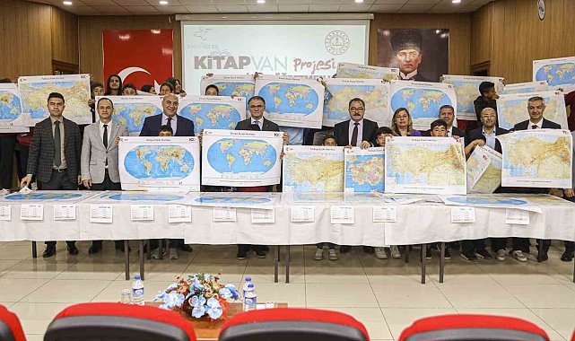 Van'da öğrencilere harita dağıtımı yapıldı