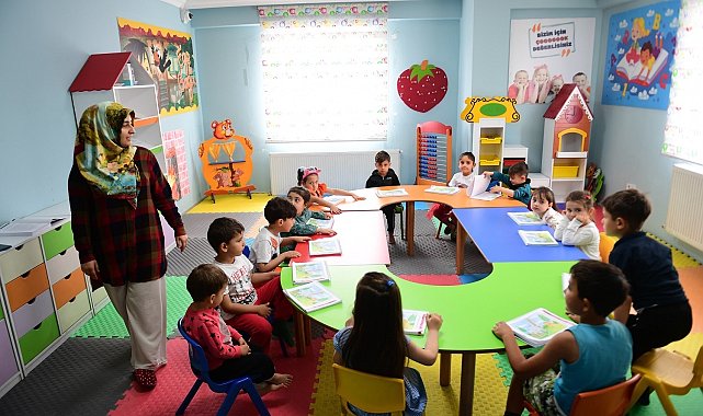 Yeşilyurt'ta sanatsal ve kültürel kurslara yoğun ilgi
