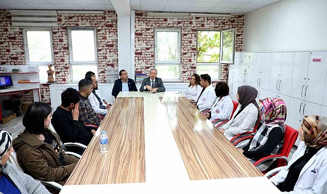 Ağrı Milli Eğitim Müdürü Kökrek, öğretmenlere "Türkiye Yüzyılı Maarif Modeli"ni anlattı
