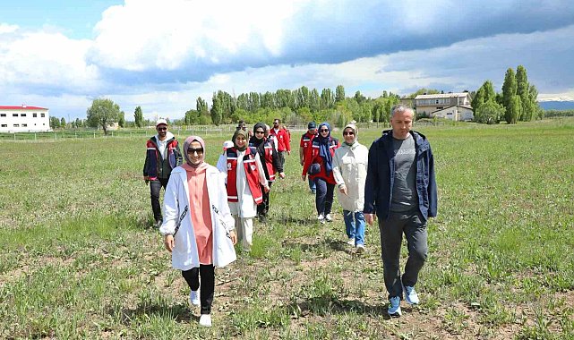 Ağrı'da "19 Mayıs Ruhuyla 19 Kilometre Doğada Yürüyorum" etkinliği düzenlendi