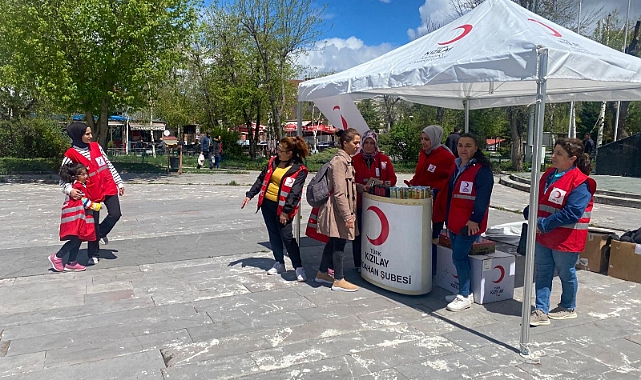 Ardahan'da "8 Mayıs Dünya Kızılhaç Kızılay Günü" kutlandı