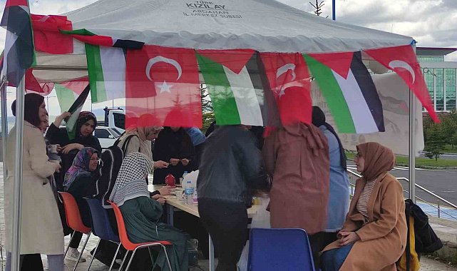 Ardahan'da Filistin'e destek için çadır kuruldu