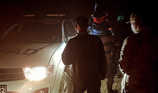 Aydos yaylasında mahsur kalan 6 kişi kurtarıldı