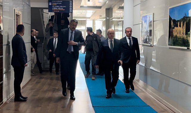 Bakan Yardımcısı Sezai Uçarmak Yüksekova'da