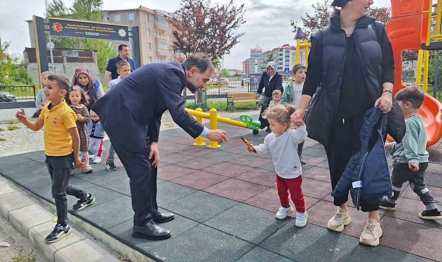 Başkan Uçar; "Hizmet belediyeciliğimiz hız kesmiyor"