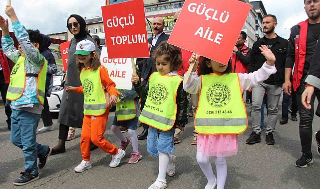 Bingöl'de 'Aile istikbalimizdir' yürüyüşü