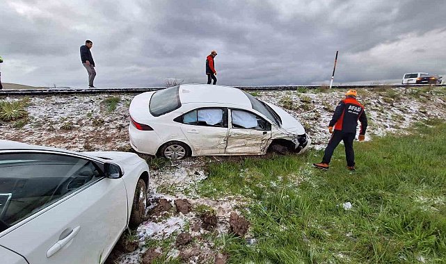 Buzlanma kazaları beraberinde getirdi