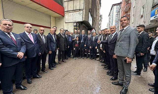Erbakan: "Hakkari'de bir belediye almak, diğer illerimizden 10 belediye almakla eş değer"
