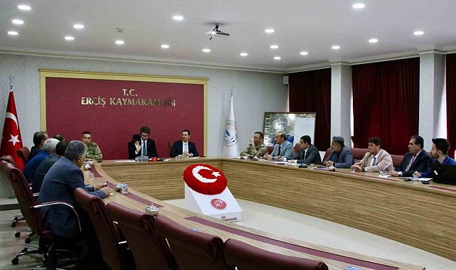 Erciş'te "İnci Kefali Göçü Kültür ve Sanat Festivali" hazırlığı