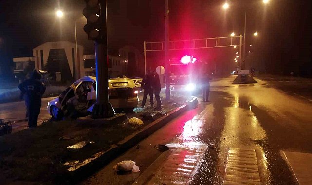 Erzurum'da feci kaza: 3 ölü, 5 yaralı