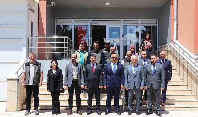 Erzurum'da orman zirvesinde buluştular