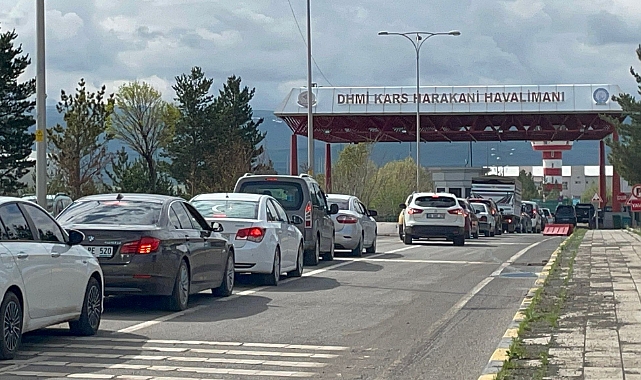 Harakani Havalimanı'nda trafik kontrolü çilesi bitmiyor