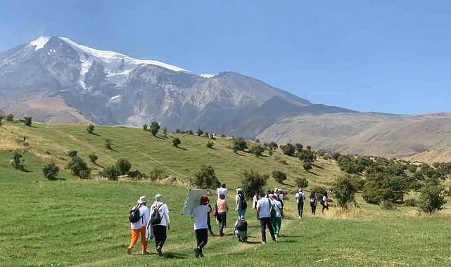 Iğdır Üniversitesi çevreye duyarlı bireyler yetiştiriyor