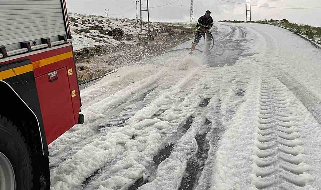 Iğdır'da sağanak sonucu taşkınlar ve sel meydana geldi