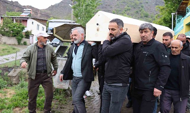 Kalp krizi geçiren Erzurumlu gazeteci vefat etti