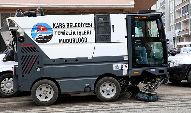 Kars Belediyesi'nden temizlik kampanyası