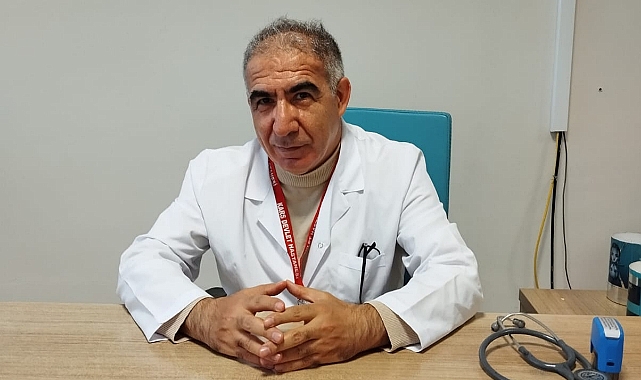 Kars’ın sevilen doktoru İsmail Yıldırım uzman hekim oldu