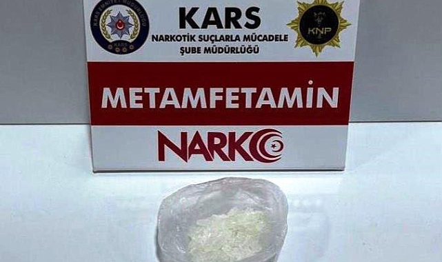 Kars'ta 2 torbacı tutuklandı