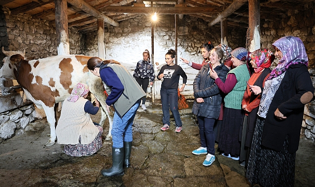 Kars’ta kadın çiftçiler uygulamalı eğitimde