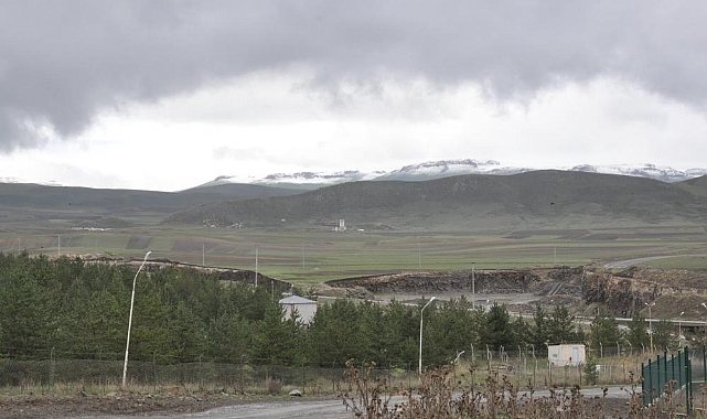 Kars'ta yağışlı hava etkisini sürdürüyor