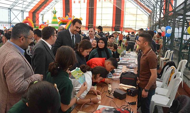 Kemahlı çocuklar doyasıya eğlendiler
