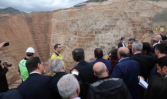 Komisyon İliç ilçesinde olay yerini inceledi