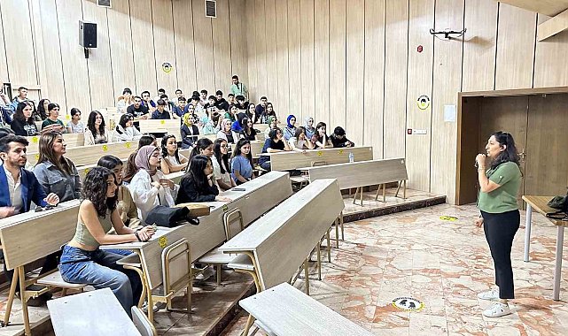 Lise öğrencileri Fırat Üniversitesi'ni gezdi