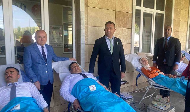 Patnos'ta kan bağışı kampanyasına yoğun katılım
