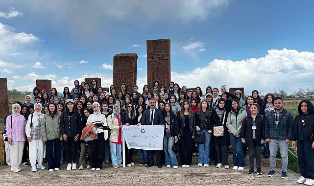 "Maziden Atiye Ahlat" programıyla öğrencilere bölge tanıtılıyor