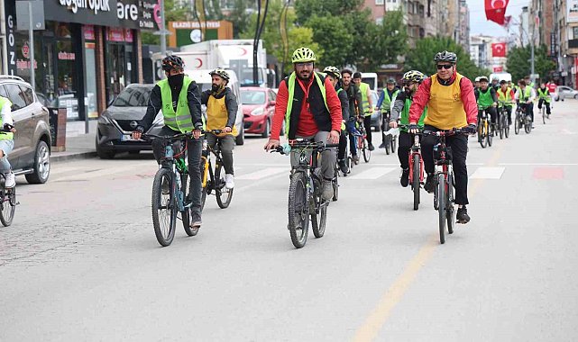Sağlık için pedal çevirdiler