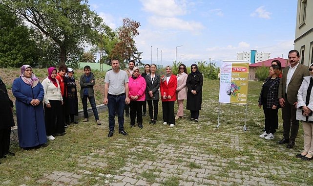 Sağlıkta farkındalık için fidan diktiler