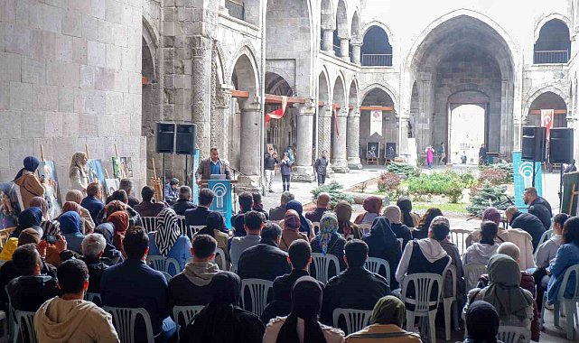 Tarihî mekânda Necip Fazıl'a vefa