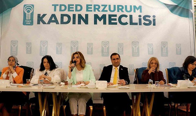 Türk-İslam Kültüründe Kadın'ı anlattılar