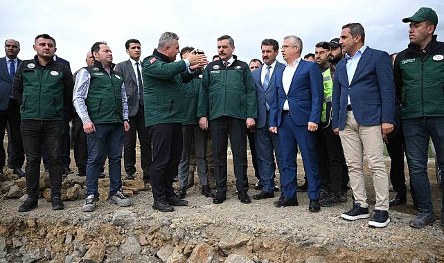 Vali Mustafa Çiftçi, Narman Şehitler Barajı'nda incelemelerde bulundu